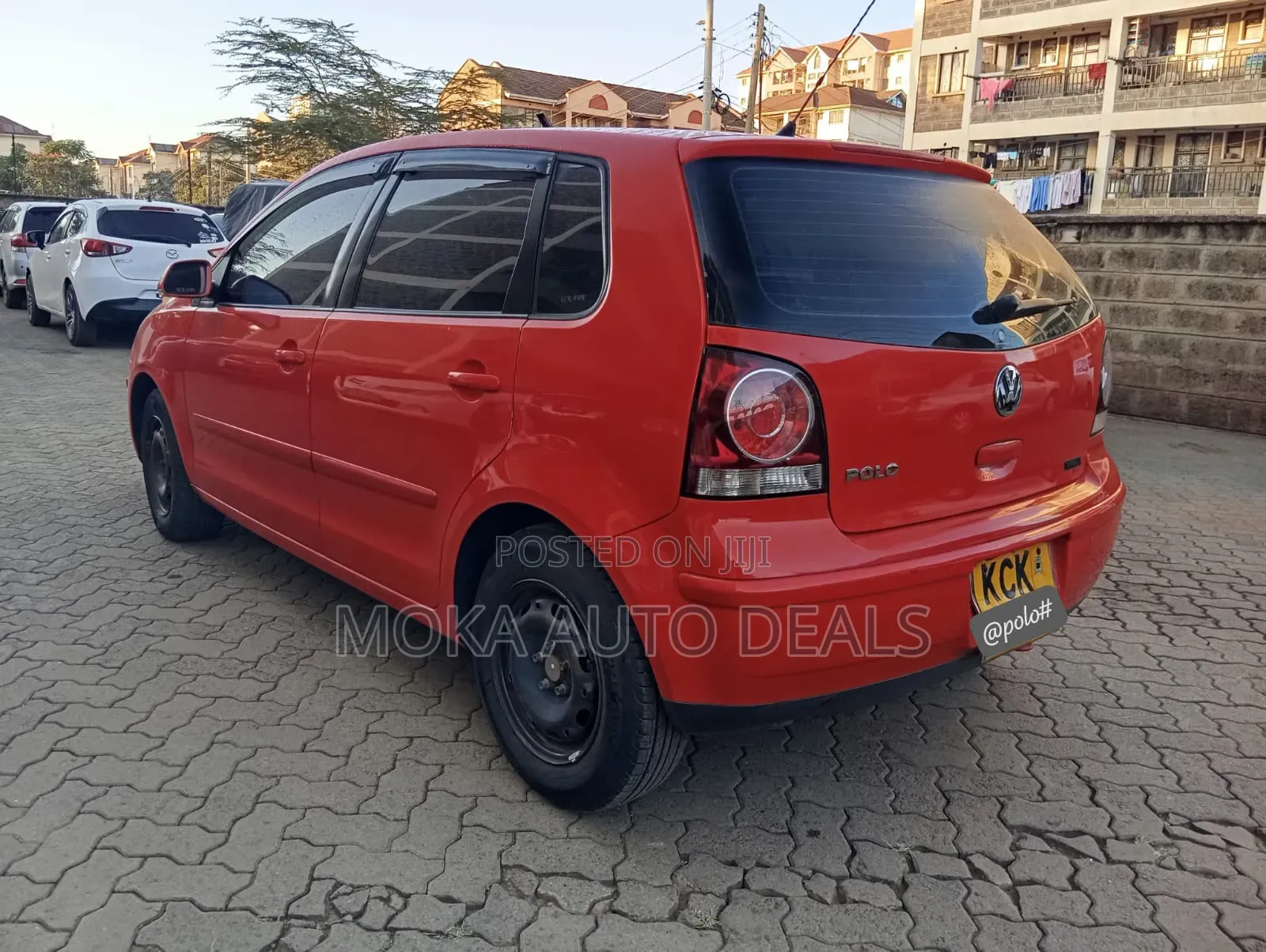 Volkswagen Polo 2010 Red