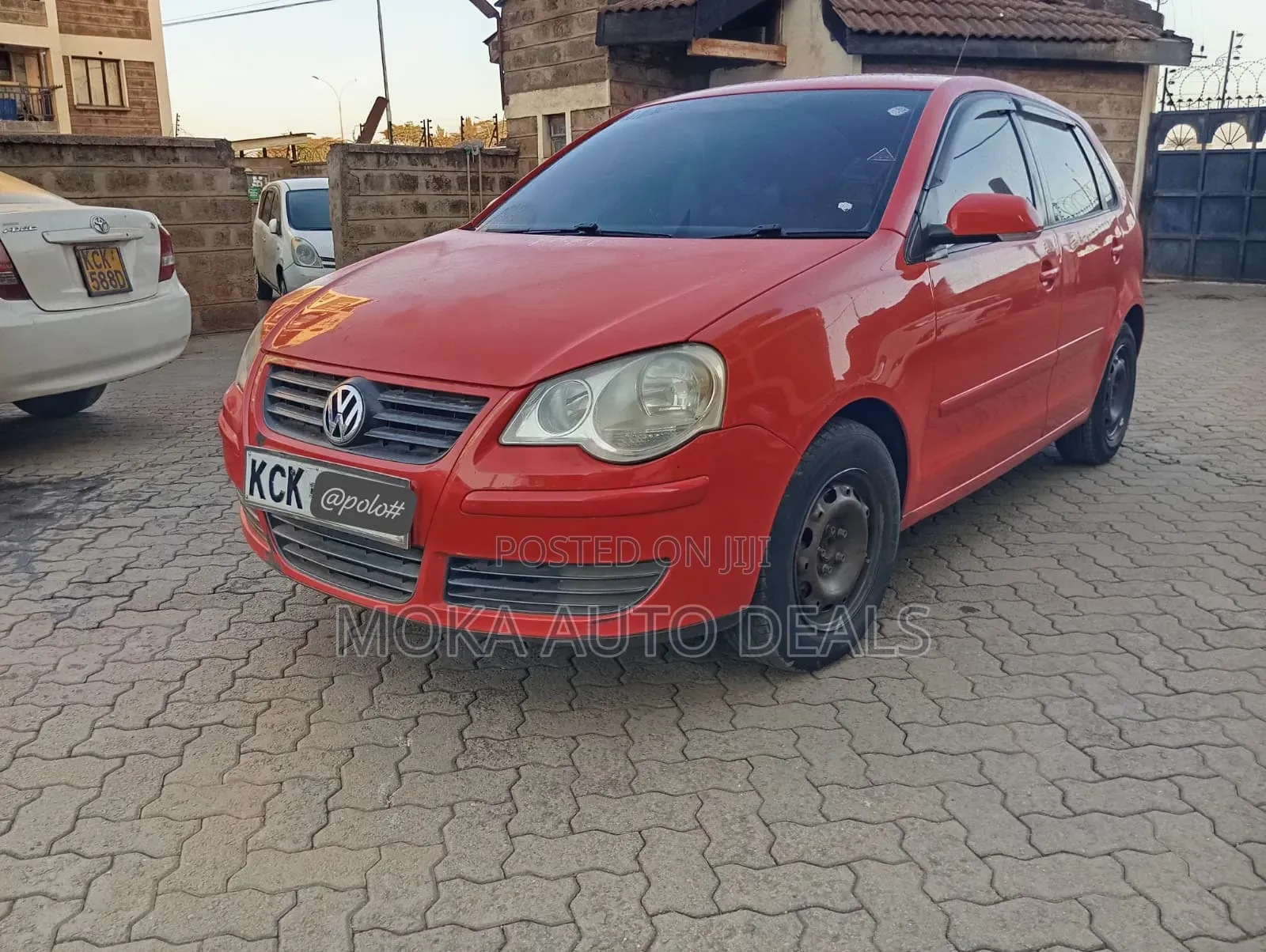 Volkswagen Polo 2010 Red