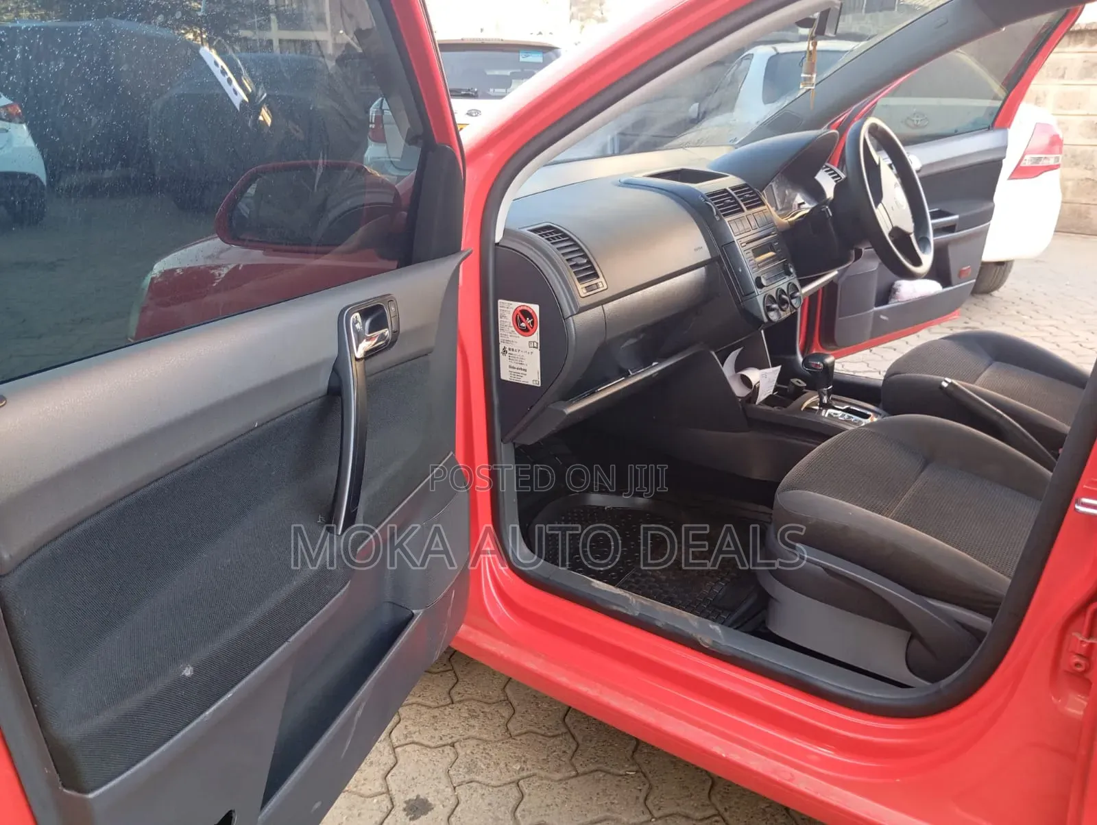 Volkswagen Polo 2010 Red