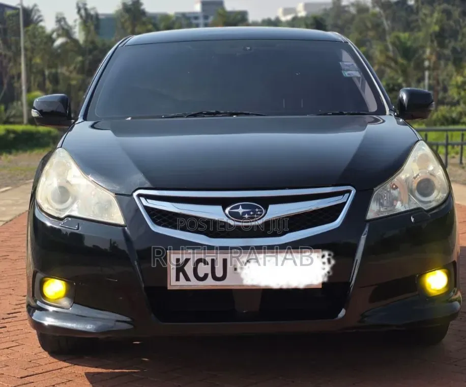 Subaru Legacy 2011 Black