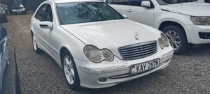 Mercedes-Benz C240 2002 White