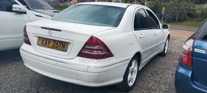 Mercedes-Benz C240 2002 White