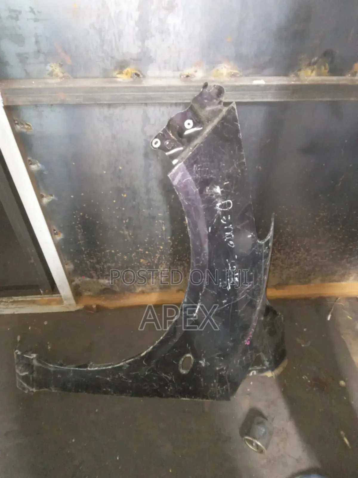 Wing/Fender Mazda Demio 2012