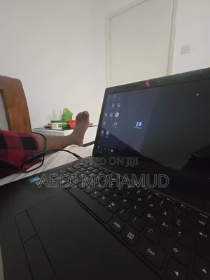 Laptop Lenovo Ideapad 3 2GB Intel Celeron HDD+SSD 32GB