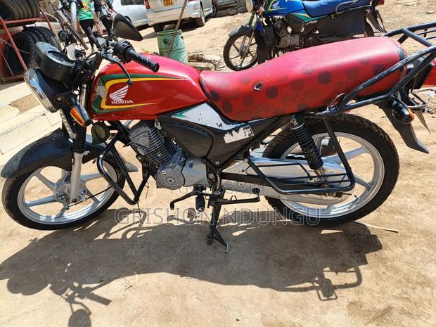 Honda CB 2023 Red - thumbnail 4
