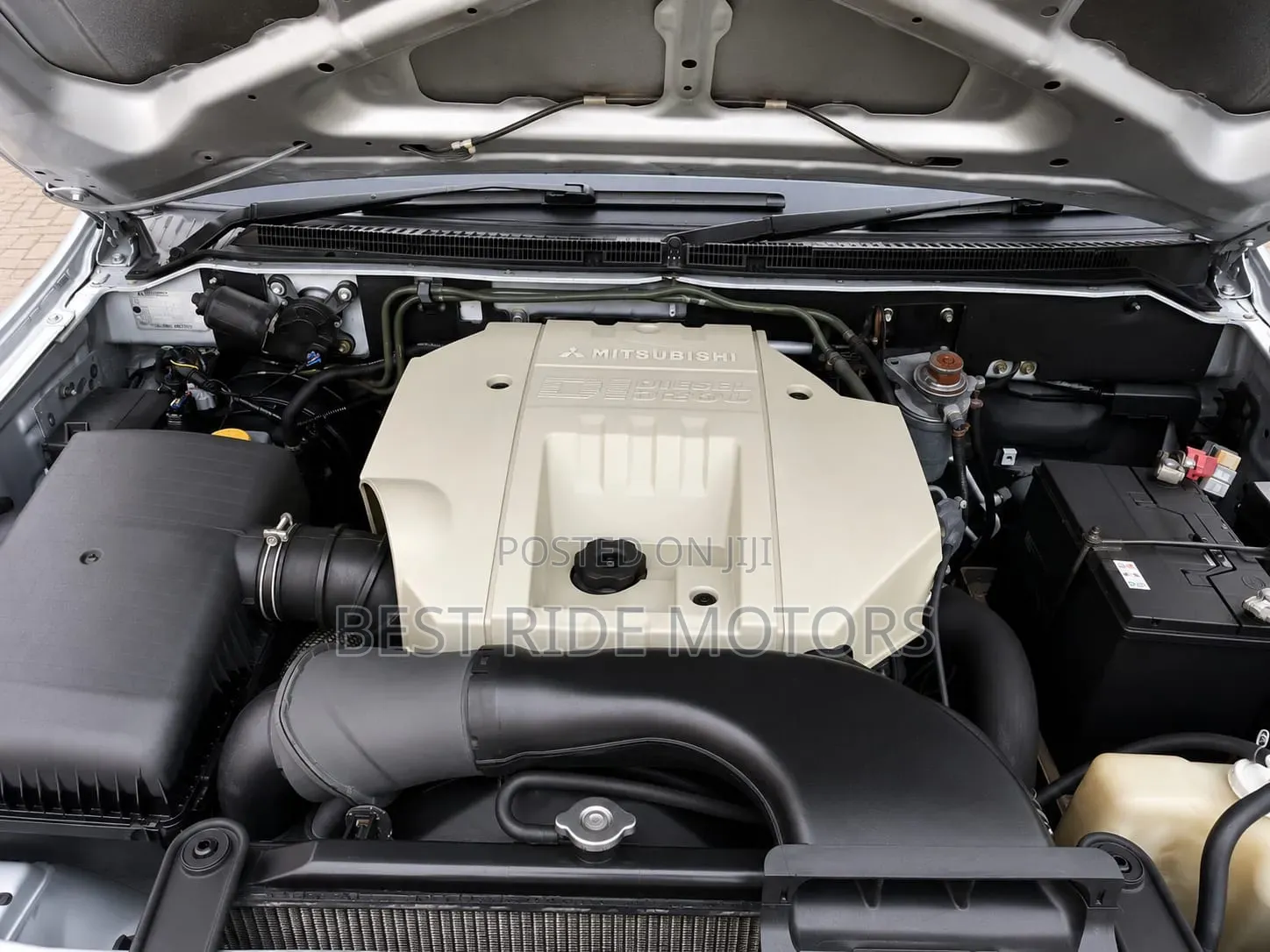 Mitsubishi Pajero 3.2 Di-D 2008 Gray