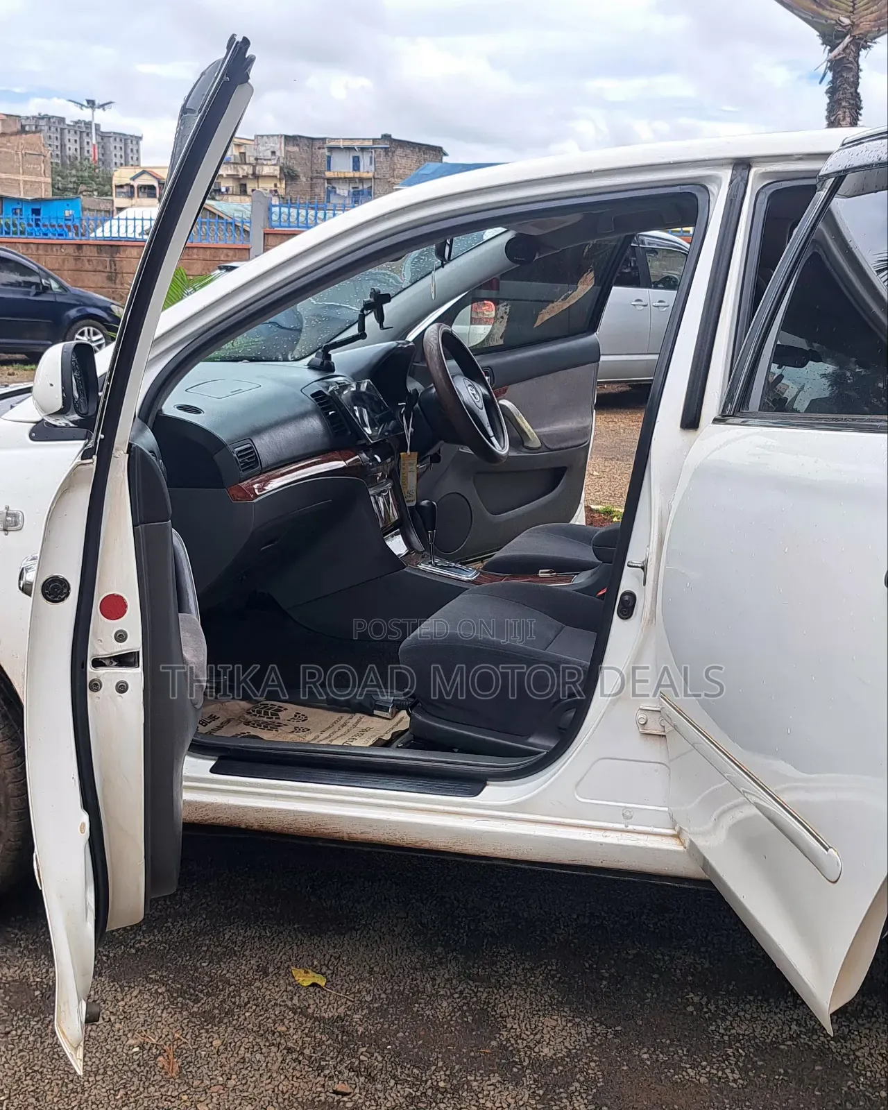 Toyota Premio 2005 White