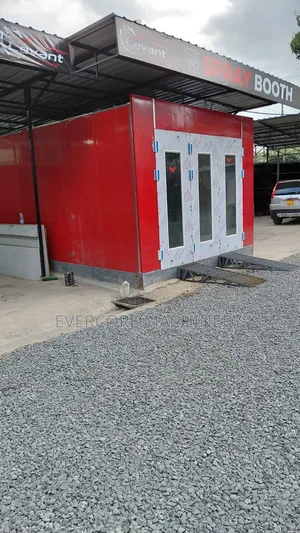 Italian Latest Electric and Diesel Heated Spray Booth Machine.