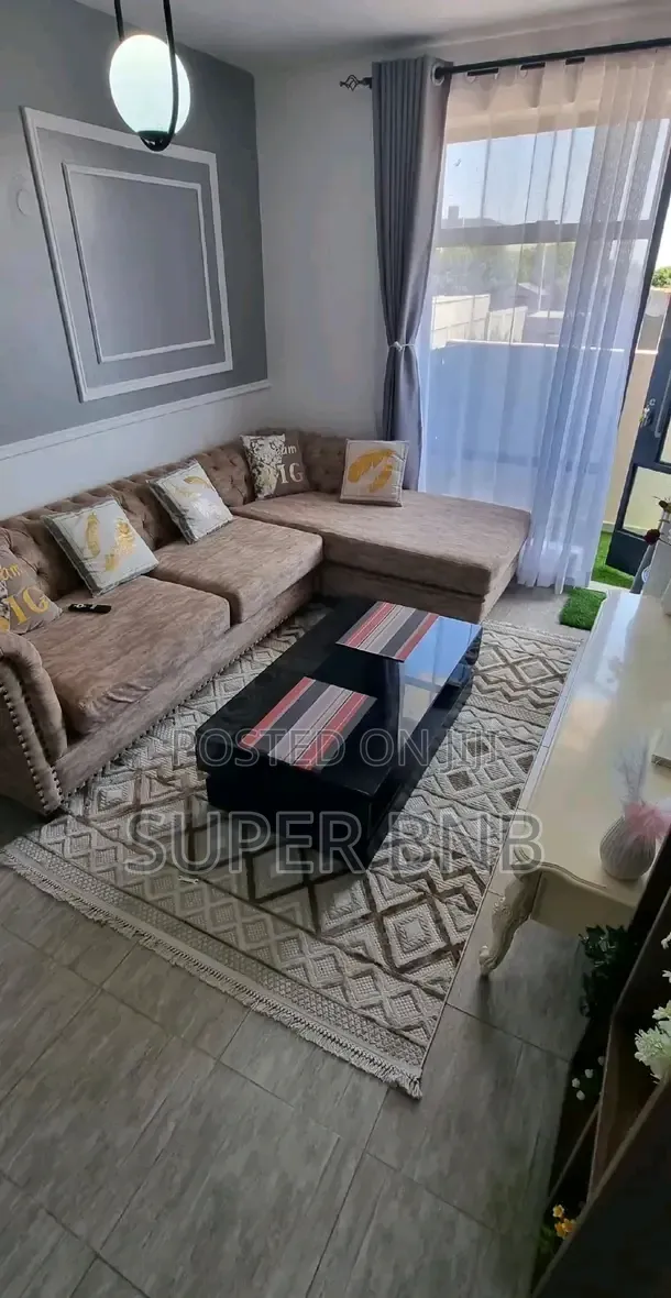 Airbnb 1 Bedroom at 3000 Studios at 2000 Ku Referral Hospital