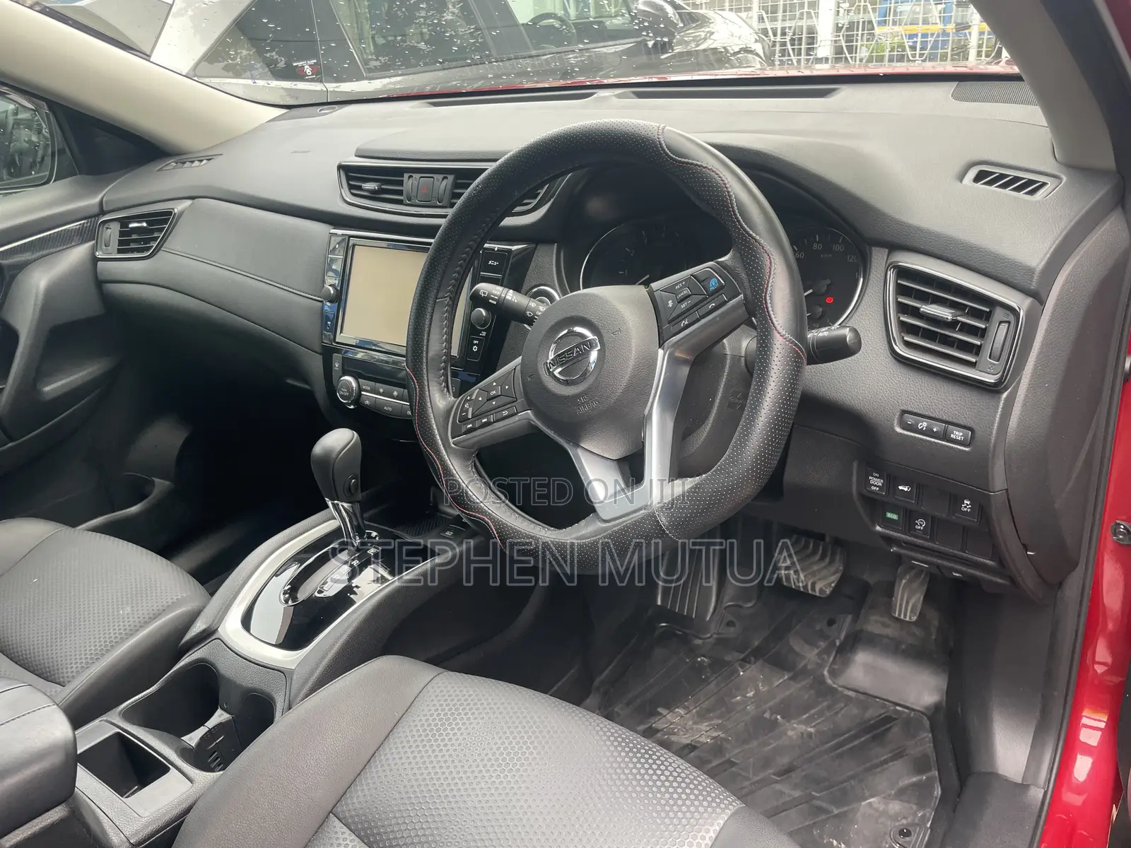 Nissan X-Trail 2.0 Petrol FWD 2019 Red