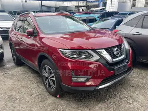 Nissan X-Trail 2.0 Petrol FWD 2019 Red