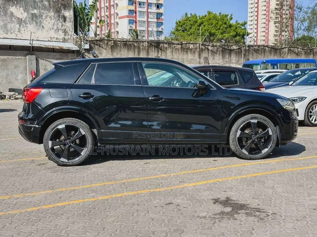 Audi Q2 1.0 TFSI FWD 2019 Black