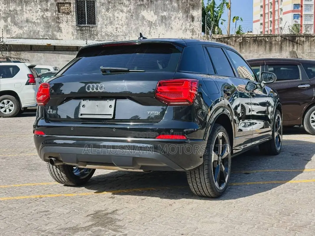 Audi Q2 1.0 TFSI FWD 2019 Black