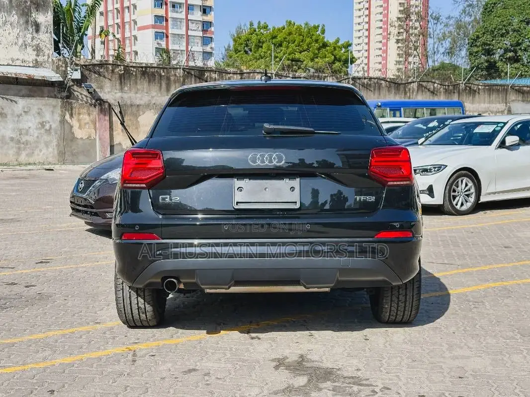 Audi Q2 1.0 TFSI FWD 2019 Black