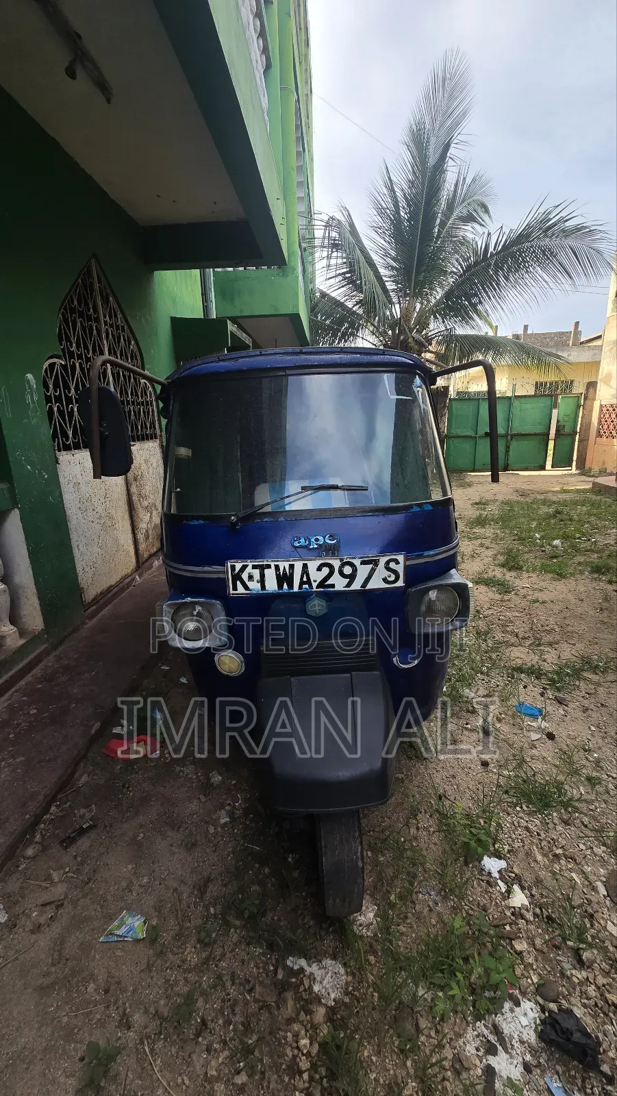 Piaggio 2013 Blue