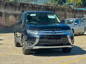Mitsubishi Outlander 2019 Black