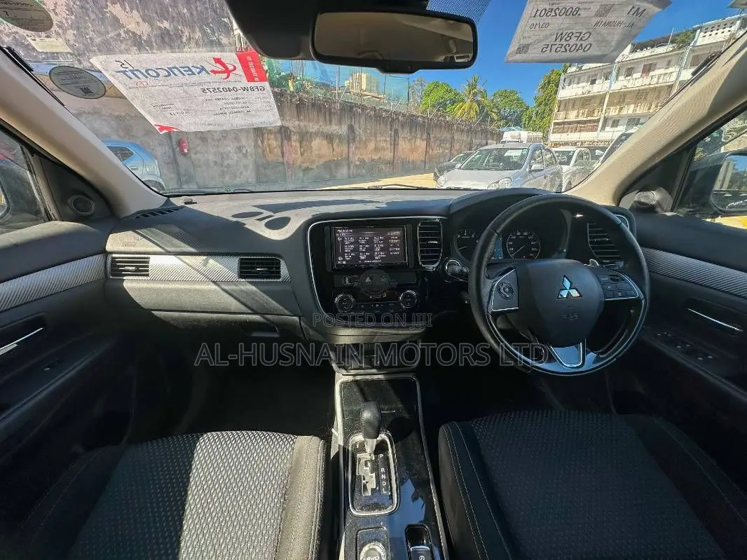 Mitsubishi Outlander 2019 Black