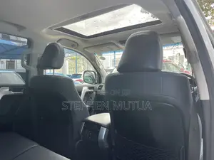 Toyota Land Cruiser Prado 2.7 2021 White