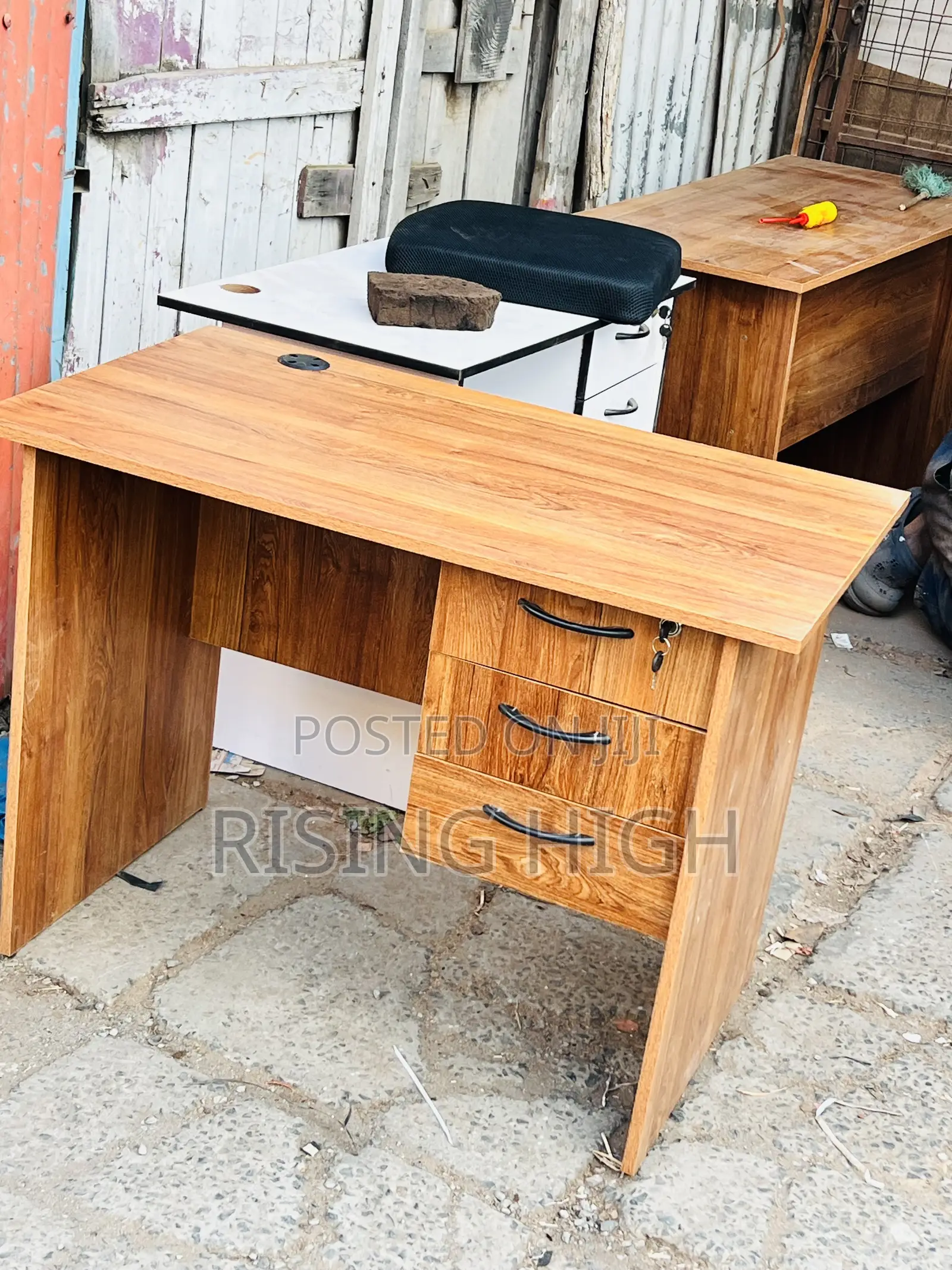 High-Quality Executive Office Desk- Learning