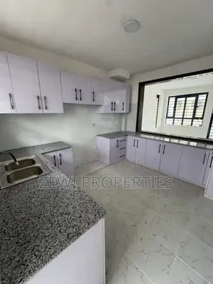 4bdrm Mansion in Kiserian for sale