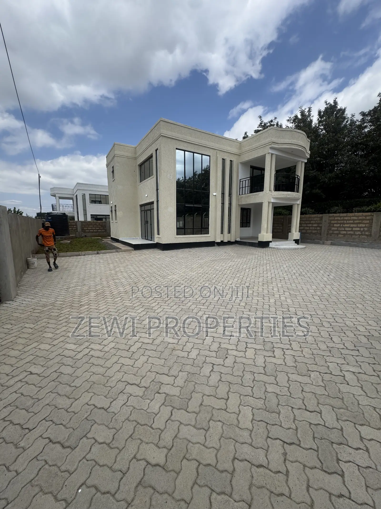4bdrm Mansion in Kiserian for sale