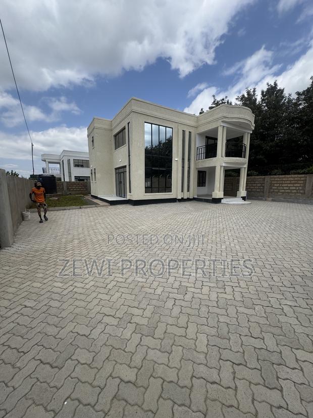 4bdrm Mansion in Kiserian for sale - thumbnail 4