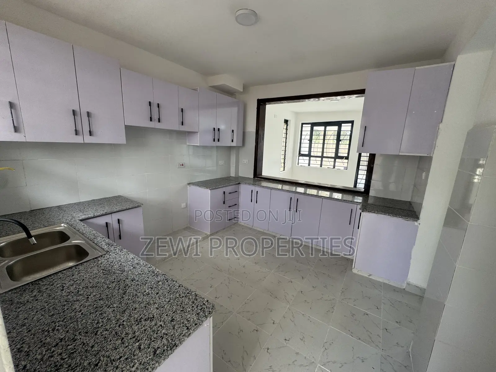 4bdrm Mansion in Kiserian for sale