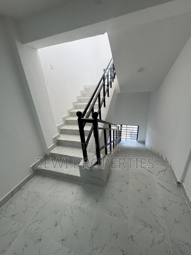 4bdrm Mansion in Kiserian for sale - thumbnail 11