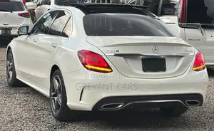 Mercedes-Benz C200 2019 White