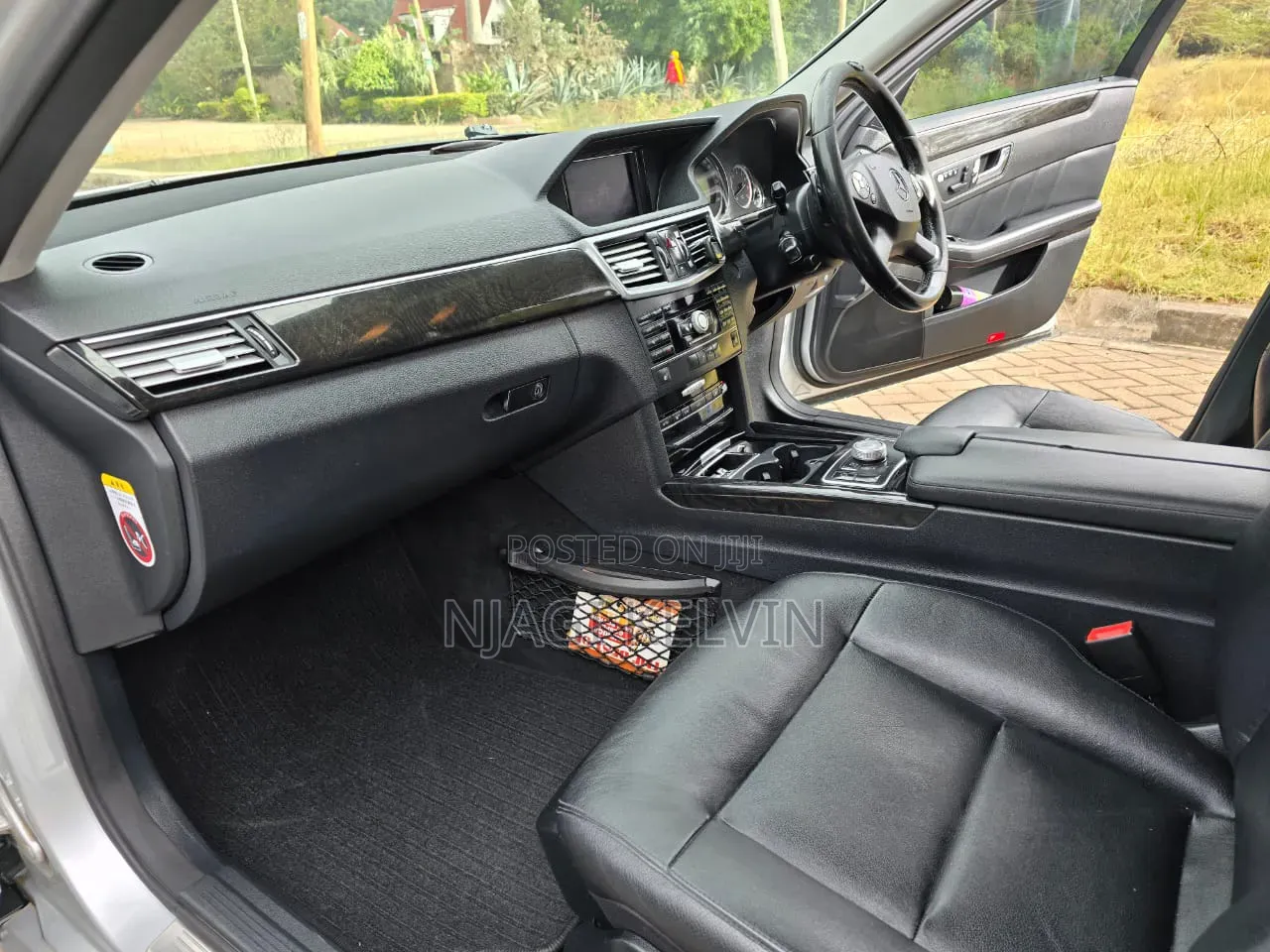 Mercedes-Benz E300 2009 Silver