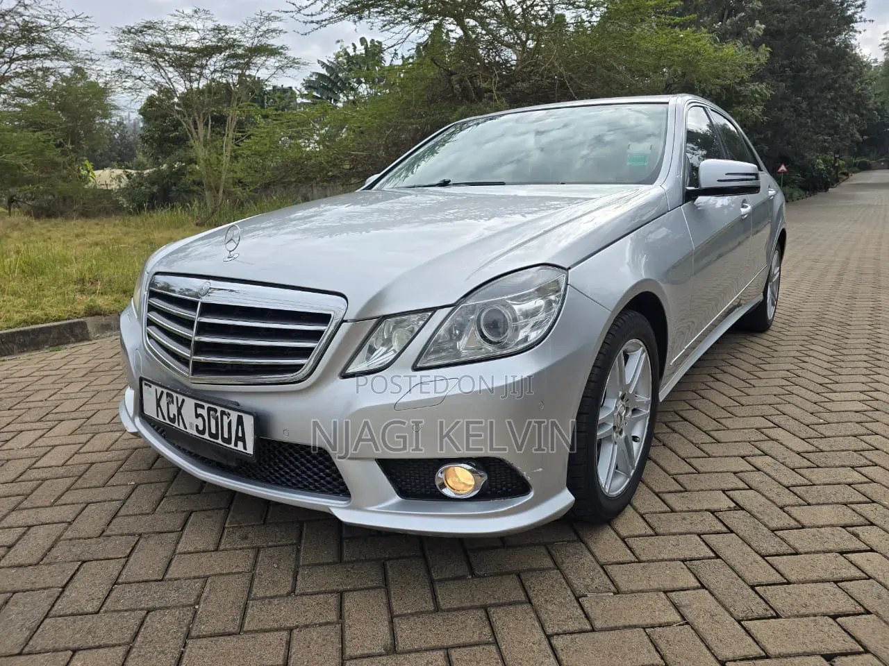 Mercedes-Benz E300 2009 Silver
