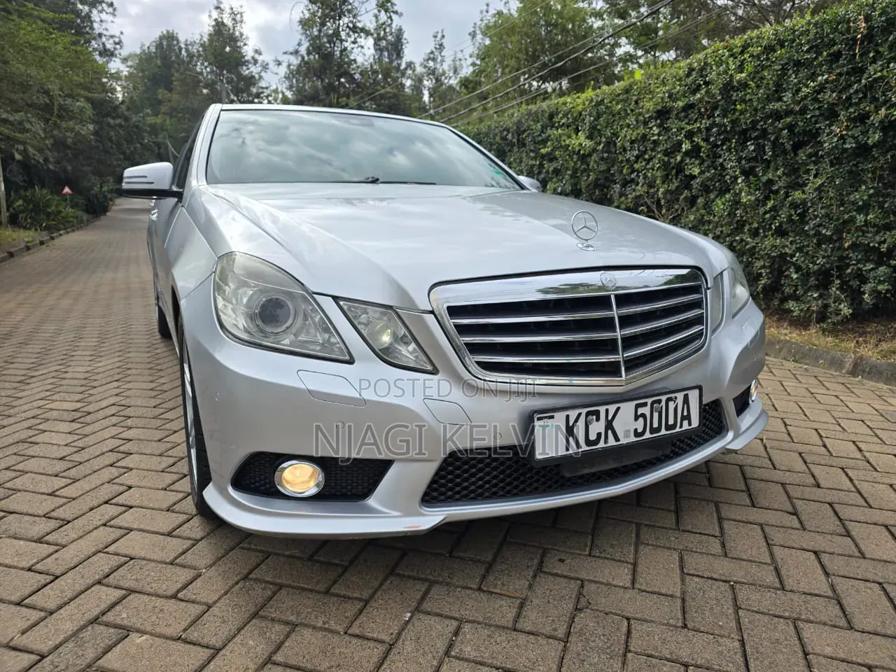 Mercedes-Benz E300 2009 Silver