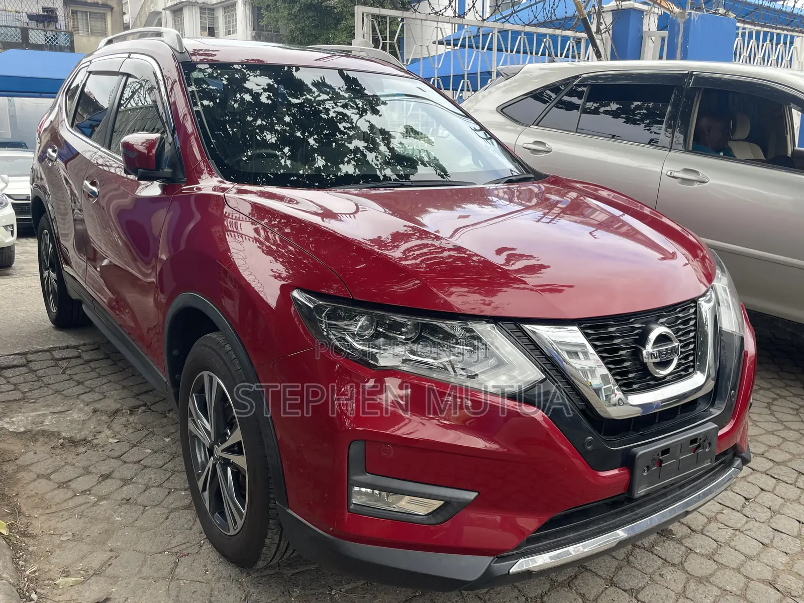 Nissan X-Trail 2.0 Petrol FWD 2019 Red