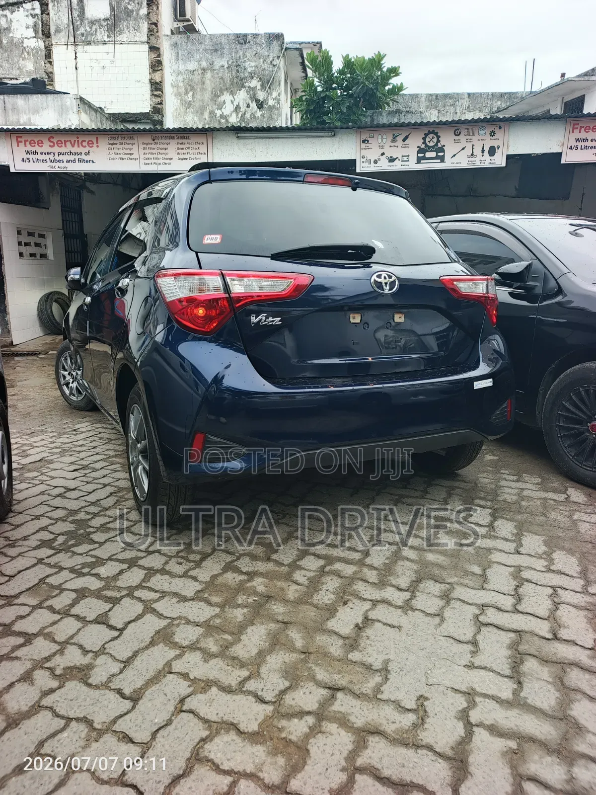 Toyota Vitz 2019 Blue
