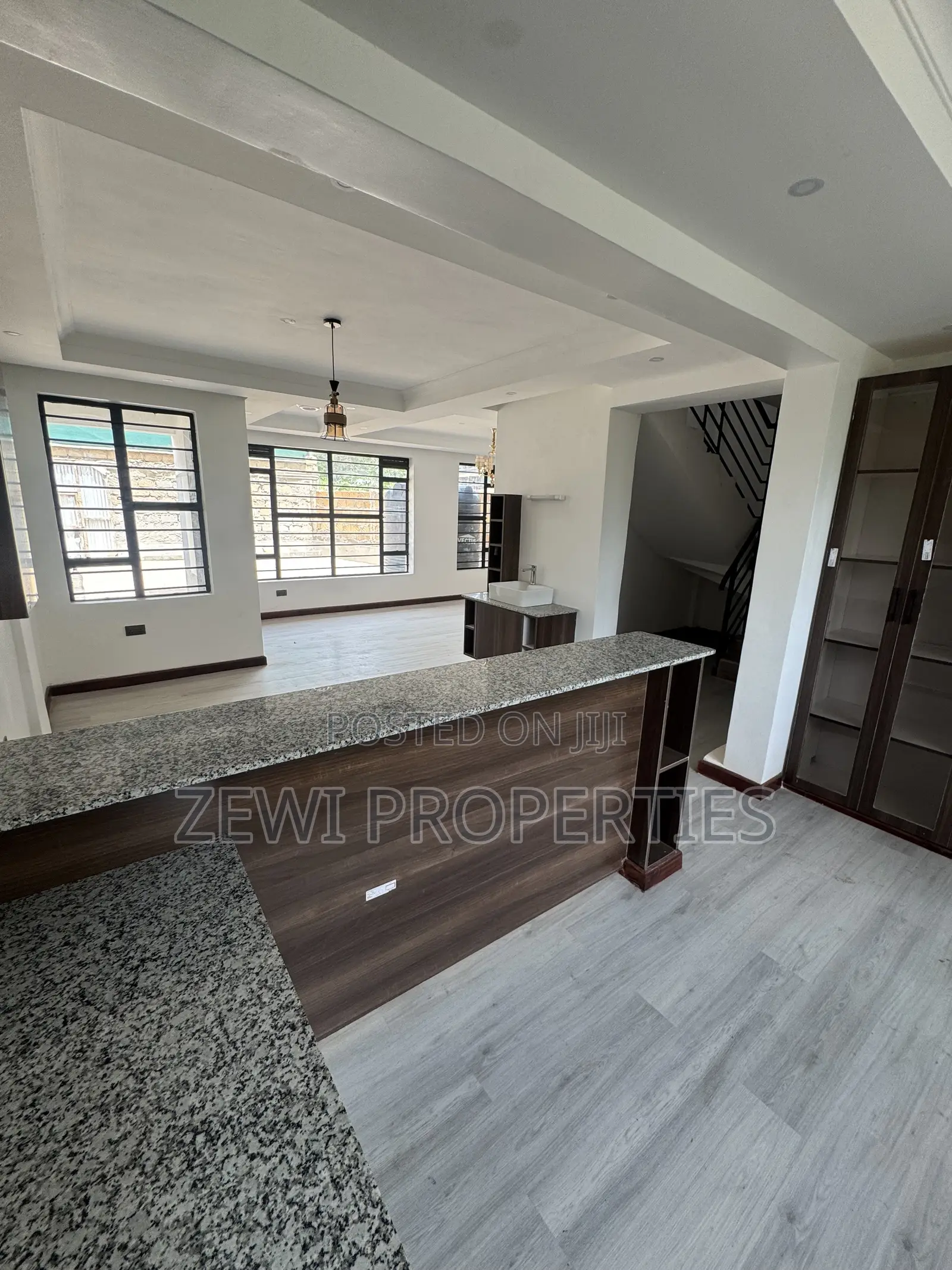 4bdrm Mansion in Ole Polos for sale