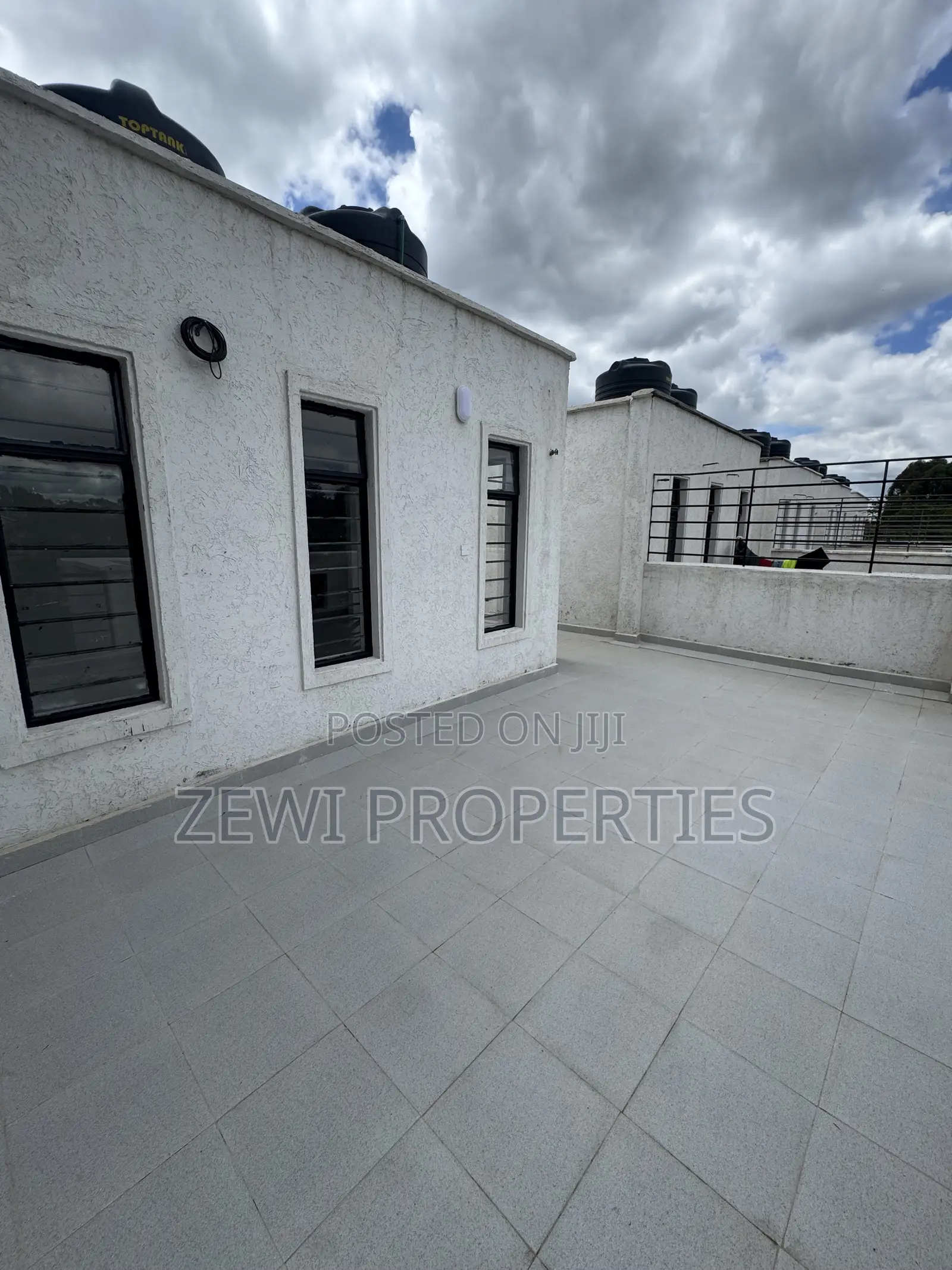 4bdrm Mansion in Ole Polos for sale