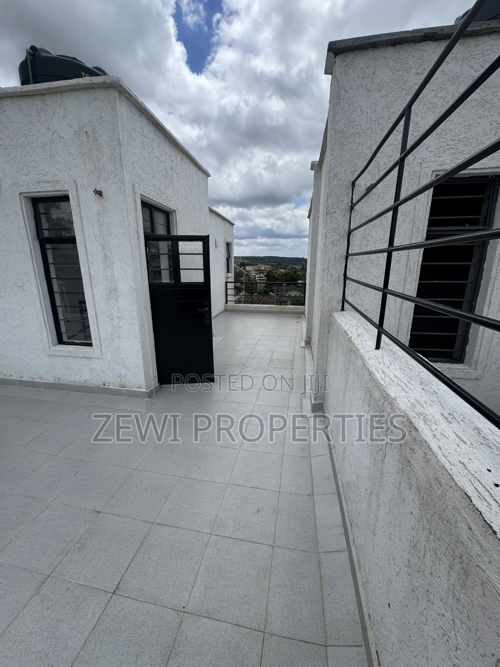 4bdrm Mansion in Ole Polos for sale