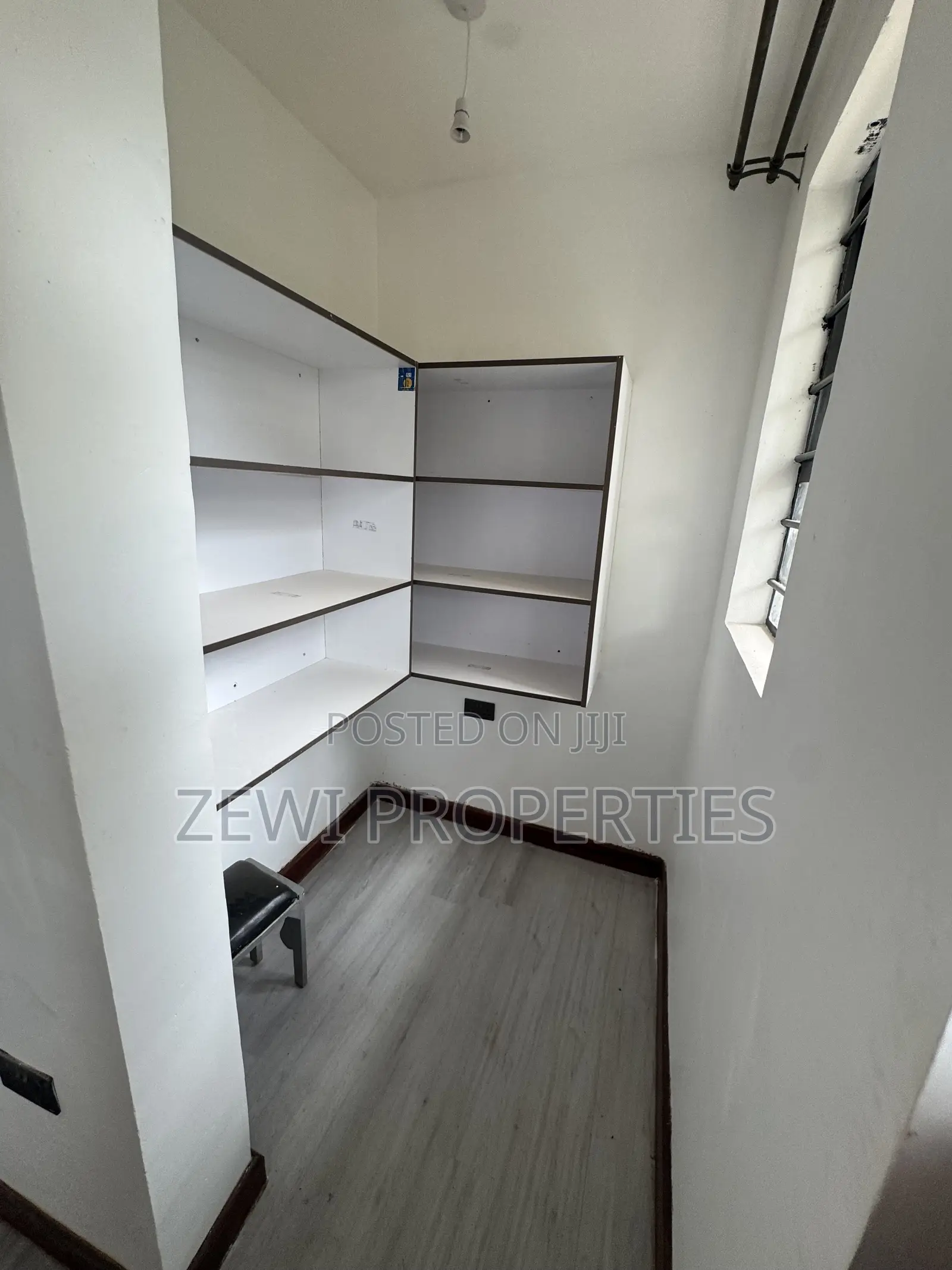 4bdrm Mansion in Ole Polos for sale