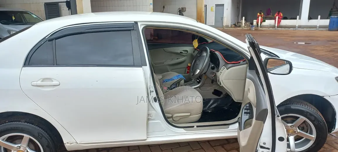 Toyota Axio 2012 White