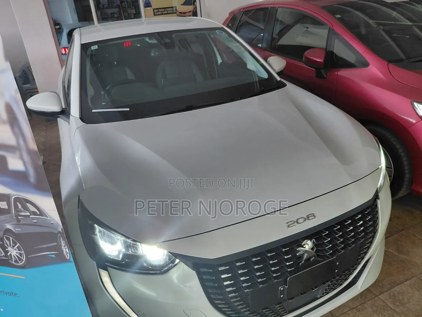 Peugeot 208 2021 White