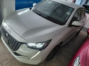 Peugeot 208 2021 White