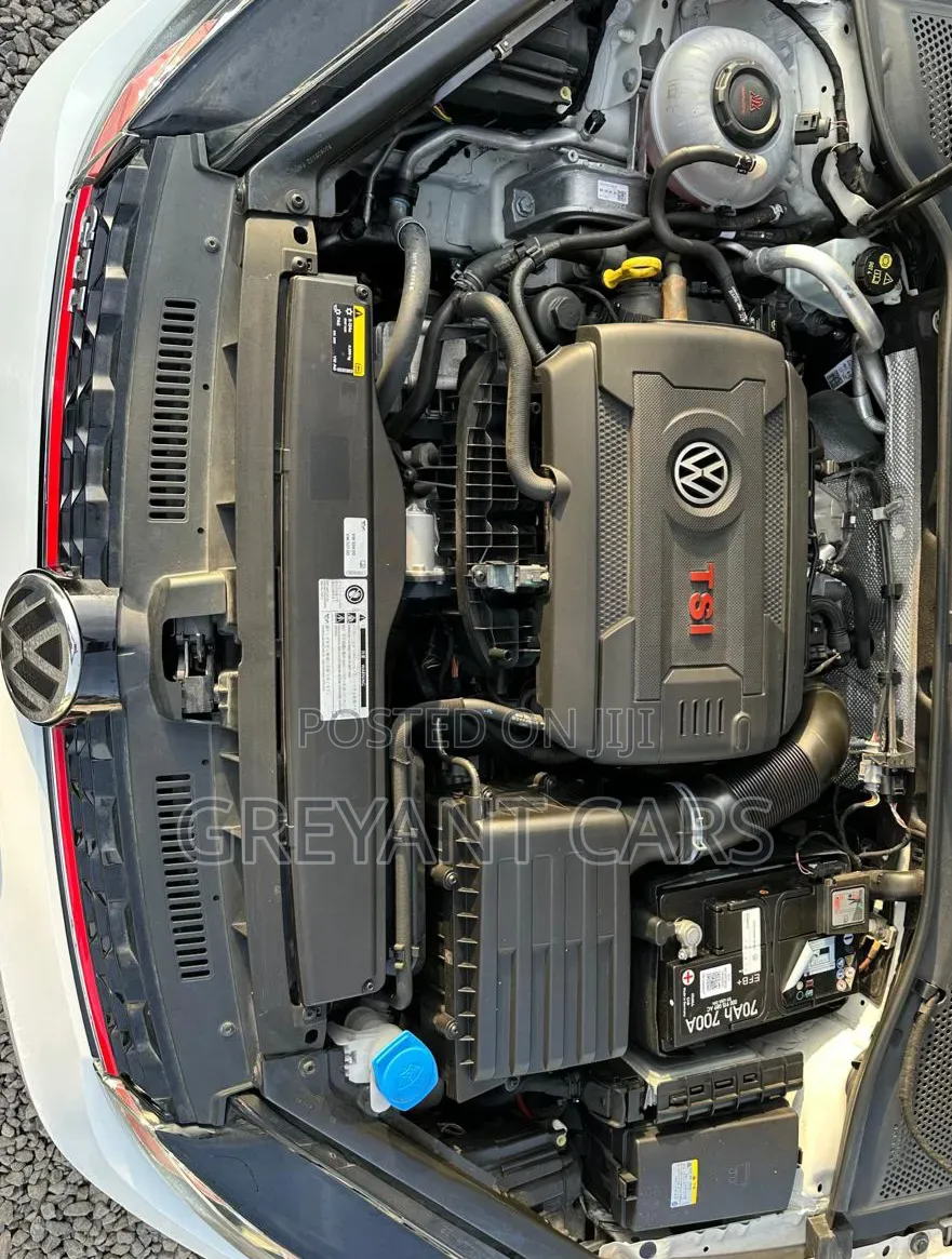 Volkswagen Golf GTI 2018 White