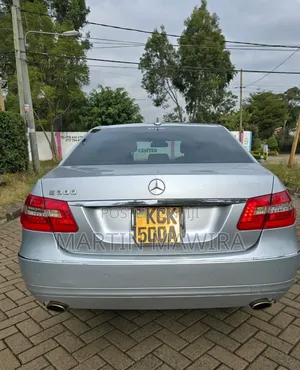 Mercedes-Benz E300 2009 Silver