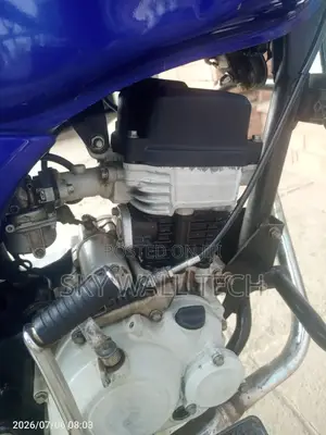 New Bajaj Boxer 2024 Blue