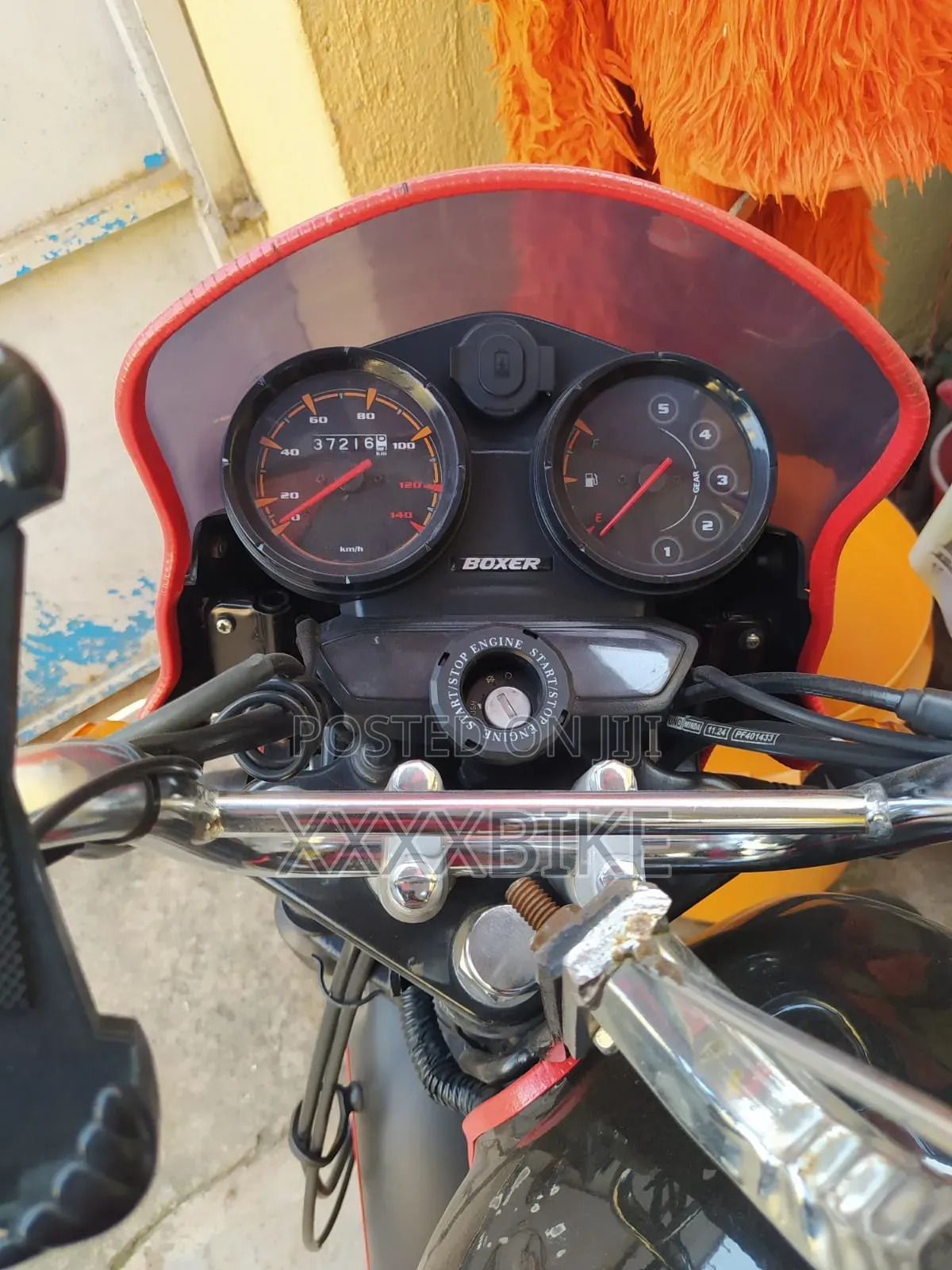 Bajaj Boxer 150 UG 2025 Black