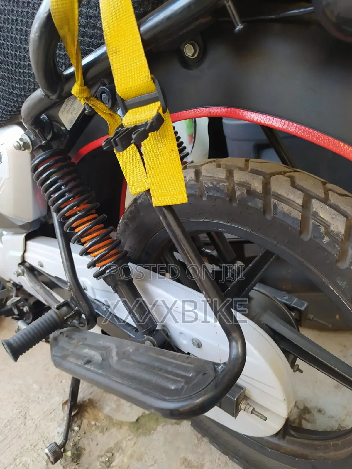 Bajaj Boxer 150 UG 2025 Black
