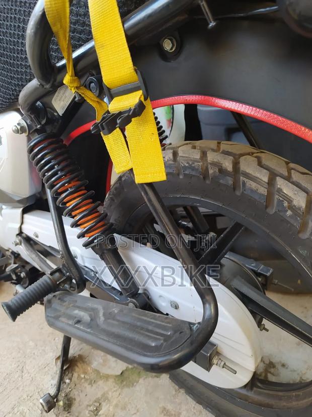 Bajaj Boxer 150 UG 2025 Black - thumbnail 5