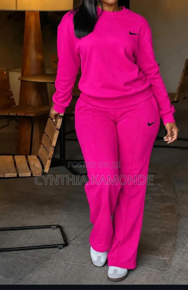 Ladies Tracksuit - thumbnail 4