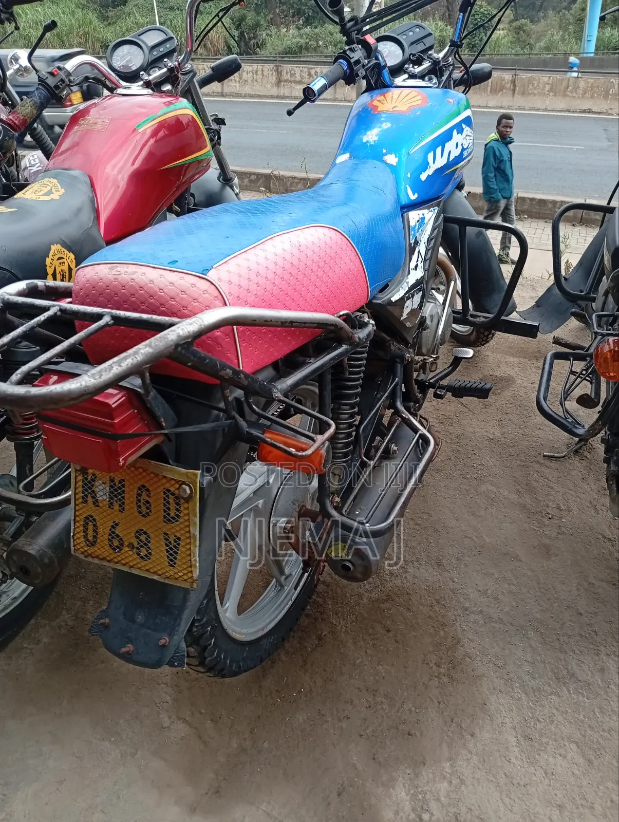Honda CB 2021 Blue