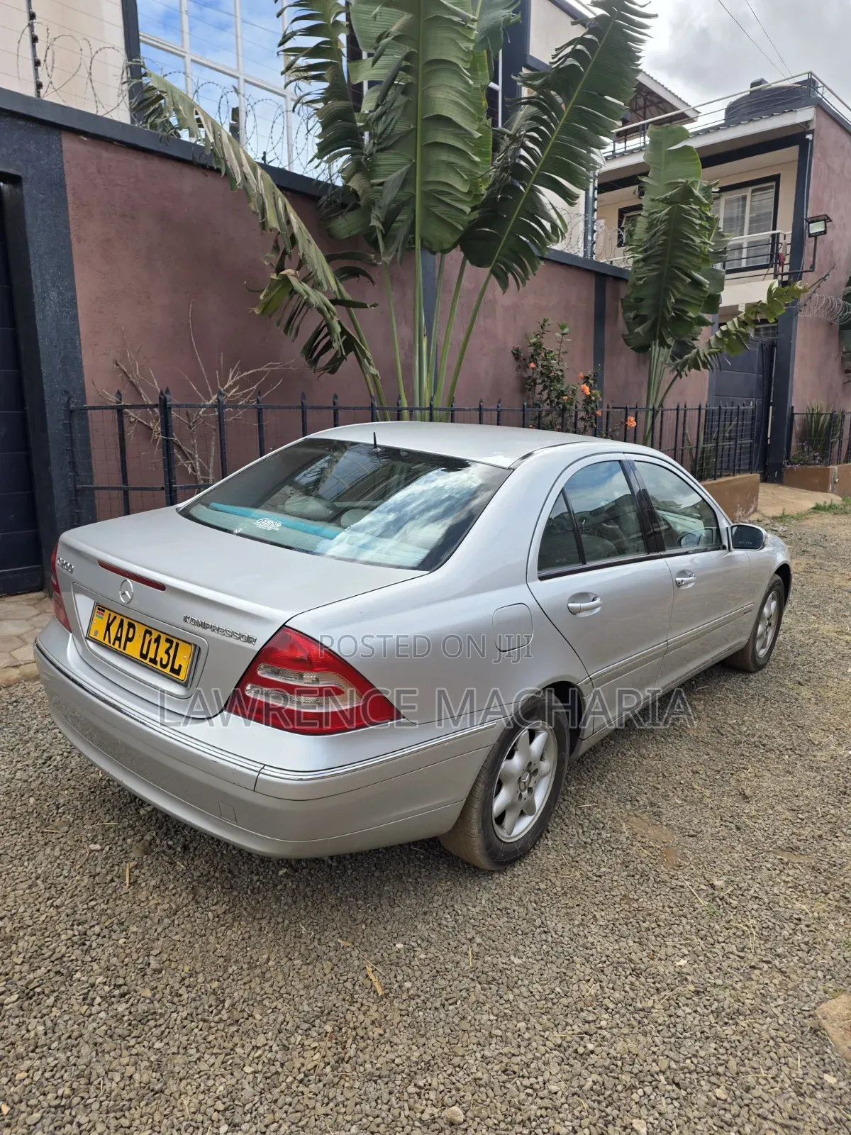 Mercedes-Benz C200 2002 Silver